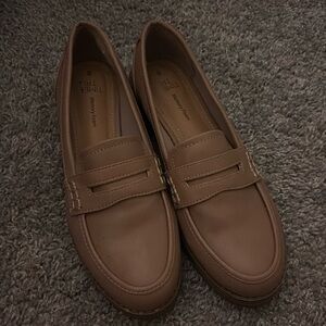 NWOT loafers